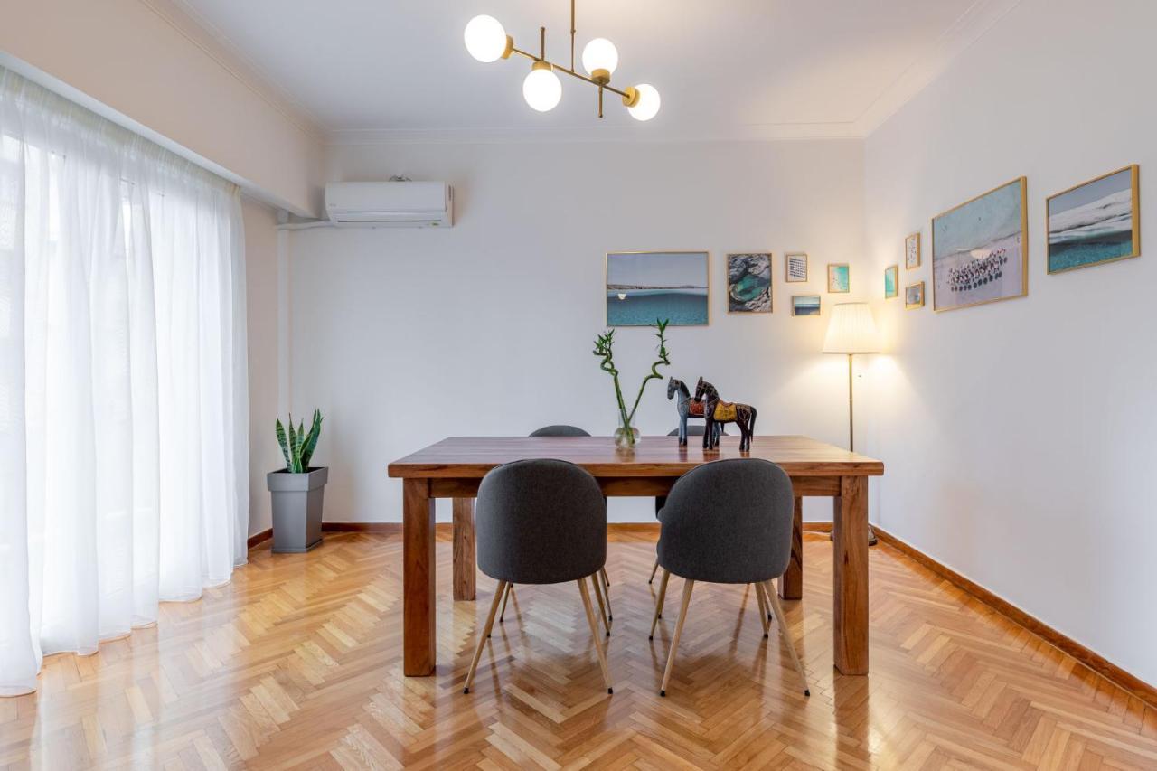 Luxury Museum Apartment Athena Bagian luar foto