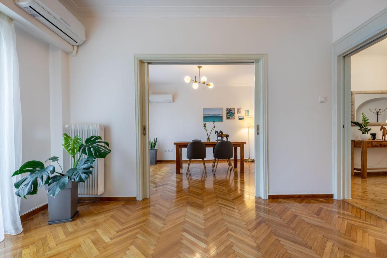 Luxury Museum Apartment Athena Bagian luar foto